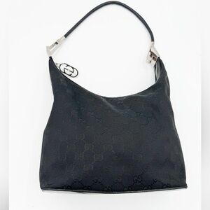 Authentic Vintage Gucci Shoulder Bag - Classic Black with GG monogram